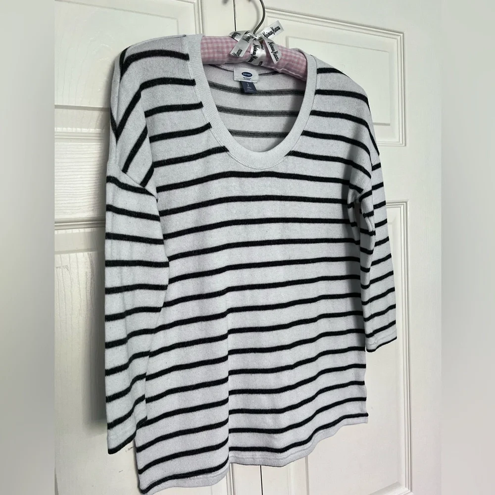 Old Navy 3/4 Sleeve Scoop Neck Lightweight Sweater-Bundle of 2-Size S Tall - Picture 2 of 9